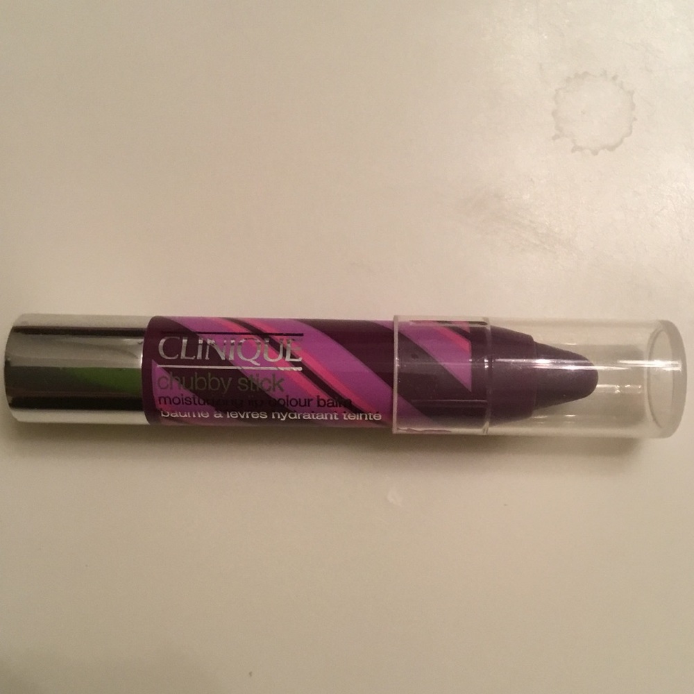 Stunning Clinique Dark Purple Chunky Lip Stick